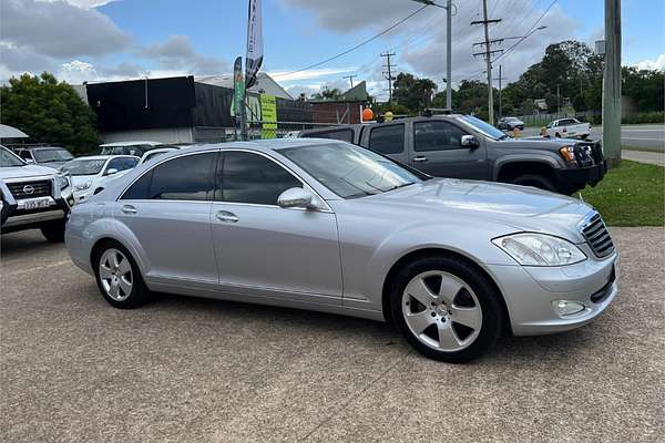 2007 Mercedes-Benz S-Class S350 V221