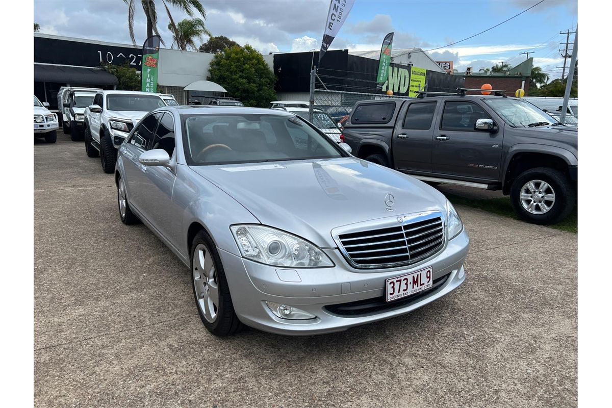 2007 Mercedes-Benz S-Class S350 V221