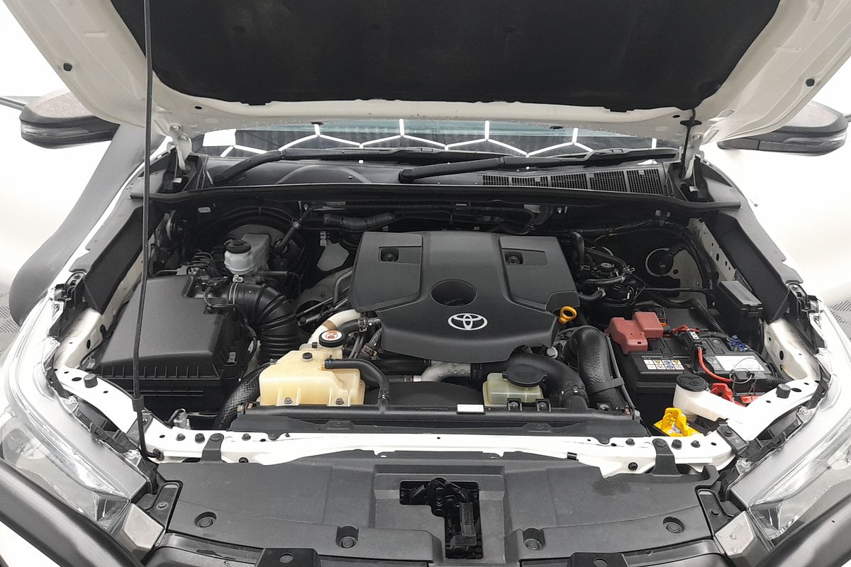 2021 Toyota Hilux SR GUN126R 4X4