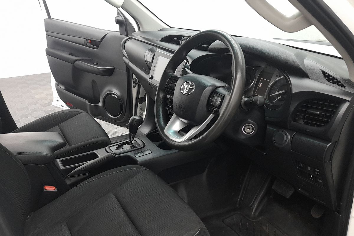 2021 Toyota Hilux SR GUN126R 4X4