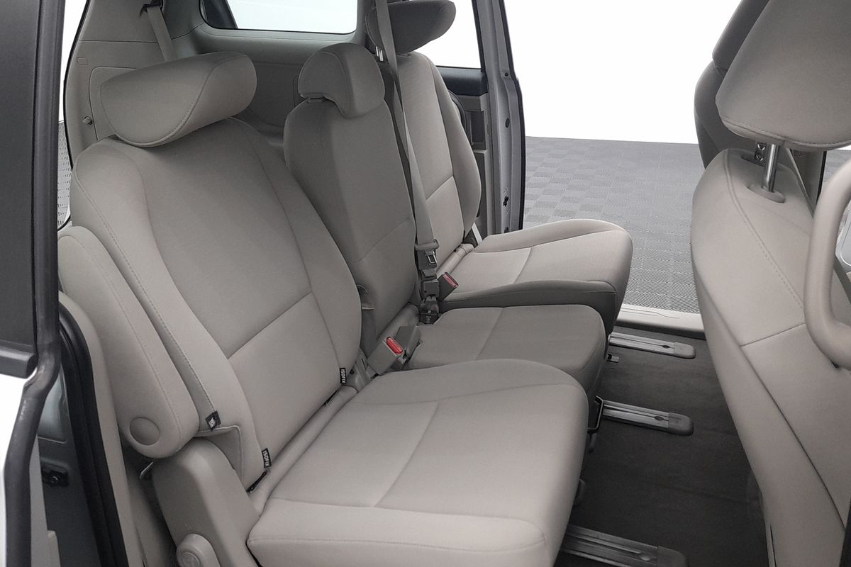 2020 Kia Carnival S YP