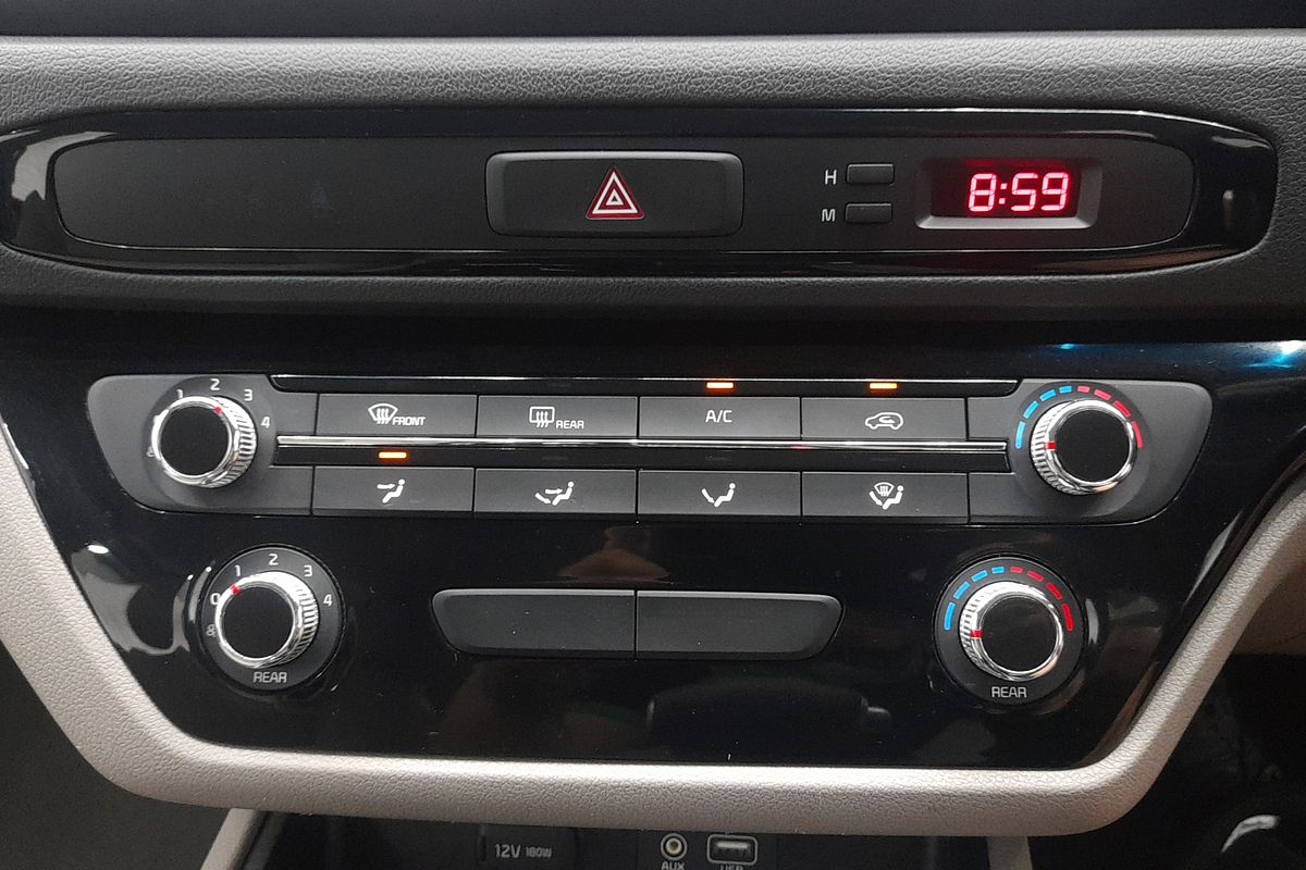 2020 Kia Carnival S YP