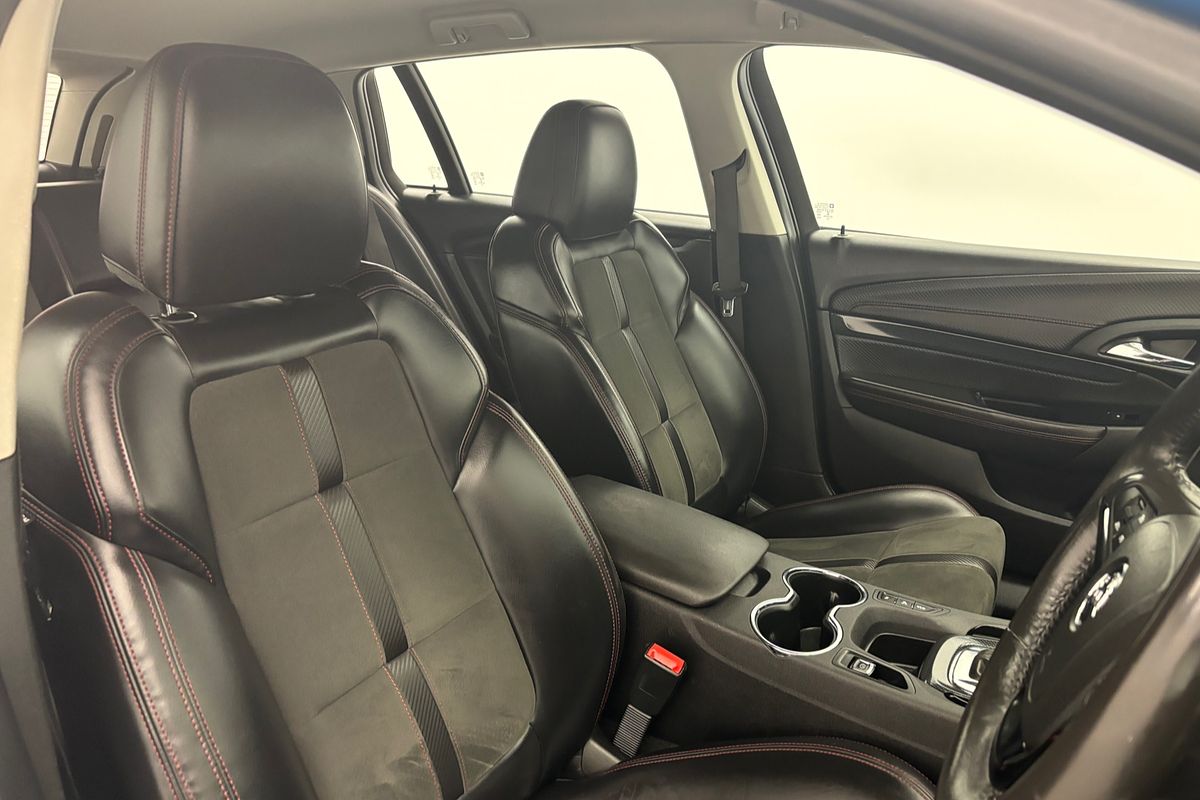 2015 Holden Commodore SV6 Storm VF