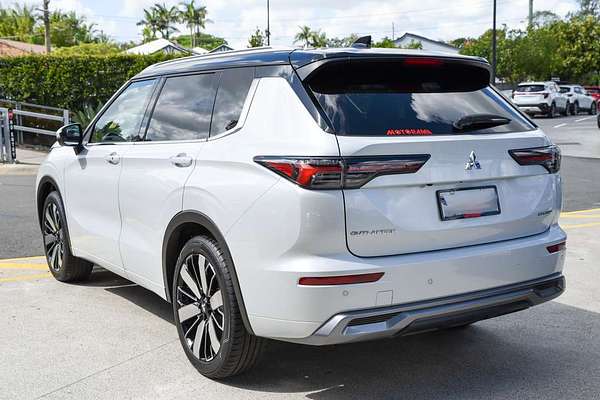 2025 Mitsubishi Outlander Exceed Tourer ZM thumb-5