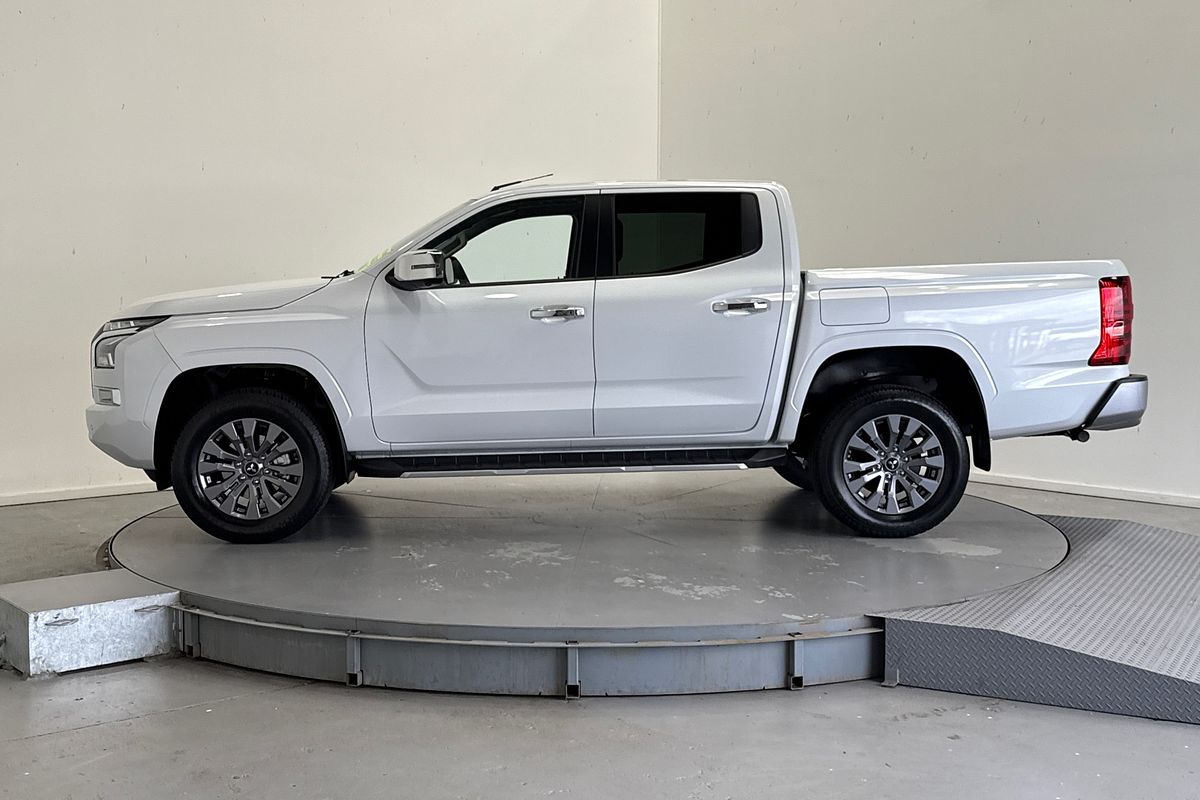 2024 Mitsubishi Triton GLS MV