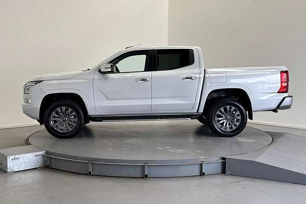 2024 Mitsubishi Triton GLS MV