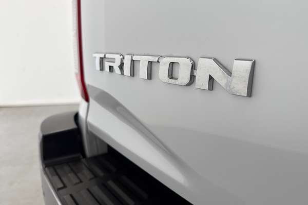 2024 Mitsubishi Triton GLS MV