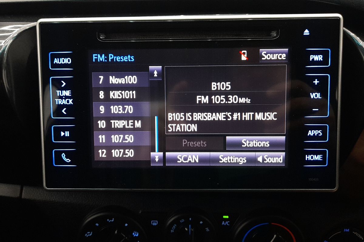 2016 Toyota Hilux SR GUN126R 4X4