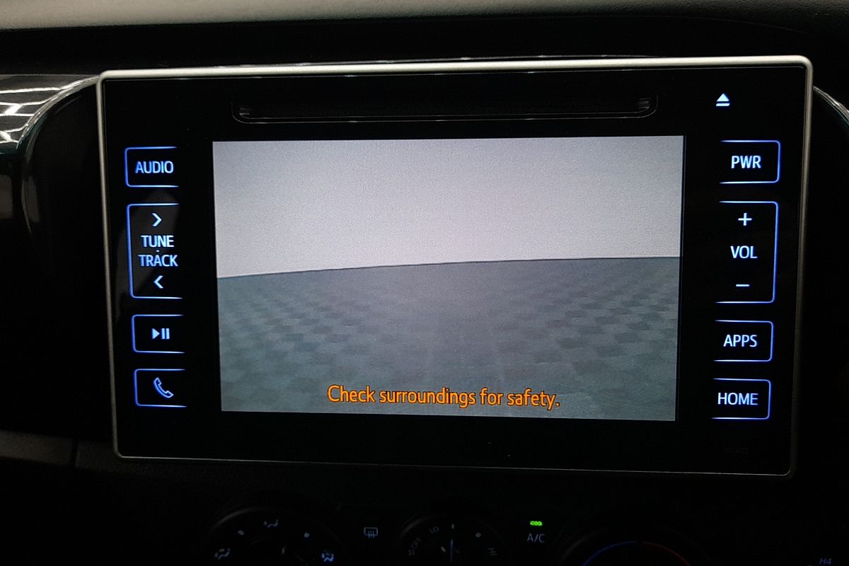 2016 Toyota Hilux SR GUN126R 4X4