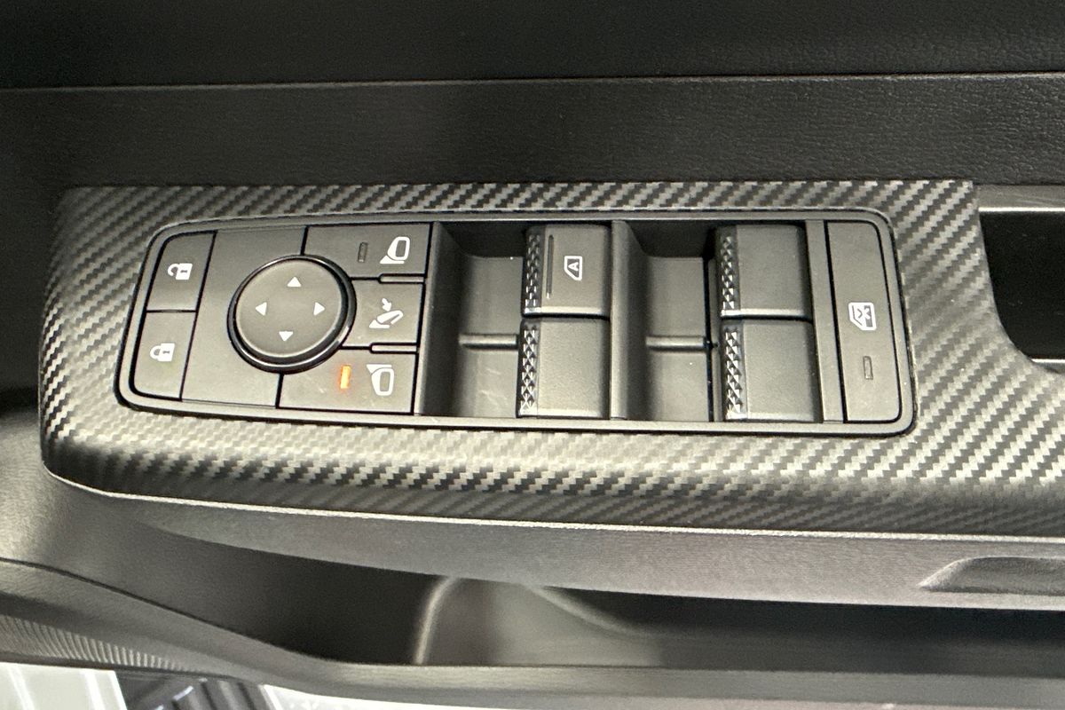 2024 Mitsubishi Triton GLS MV