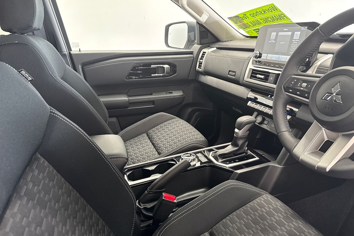 2024 Mitsubishi Triton GLS MV