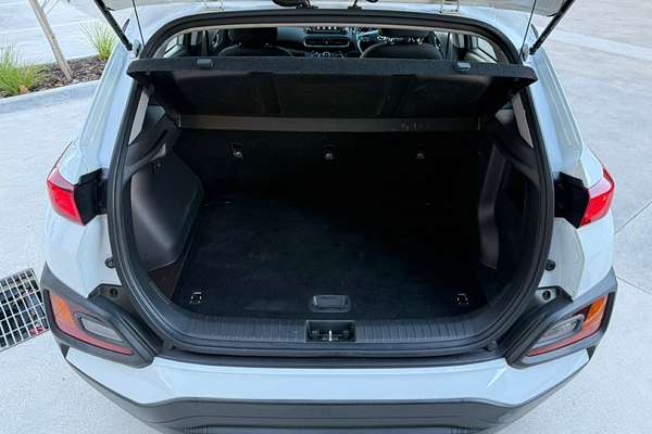 2020 Hyundai Kona Go OS.3