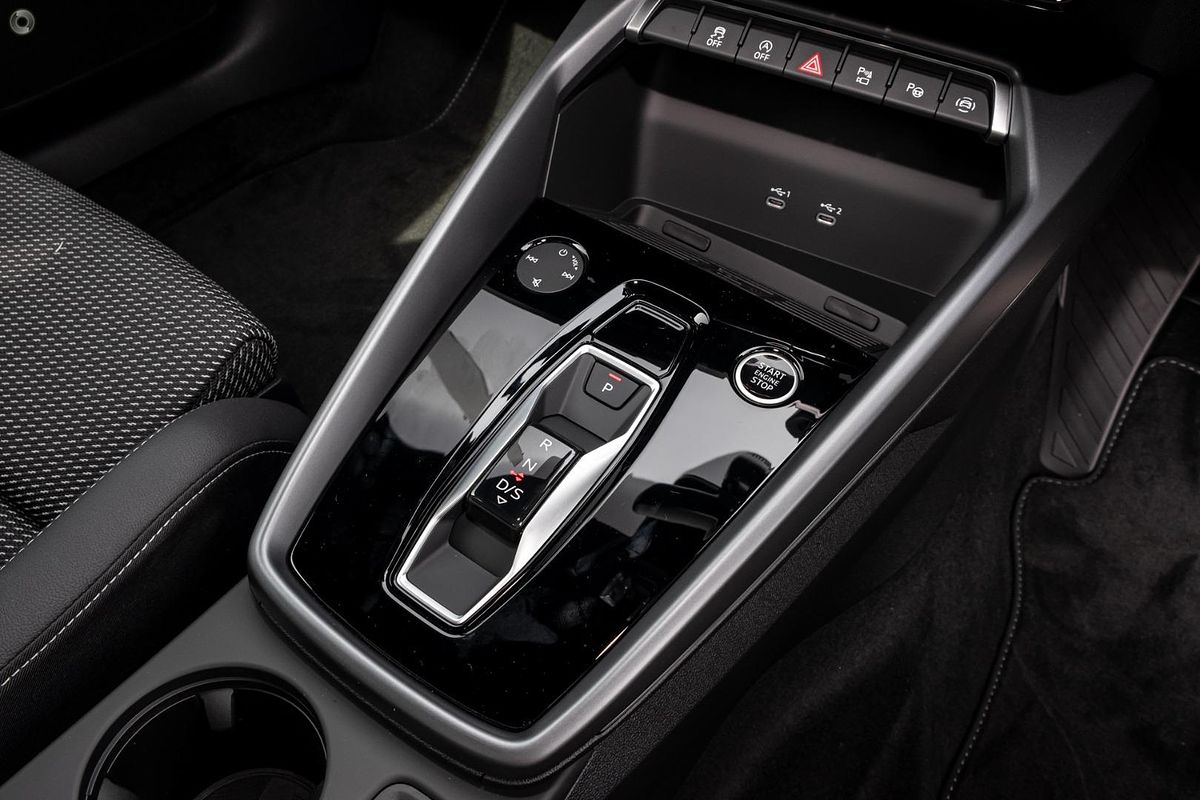 2025 Audi A3 35 TFSI S line GY