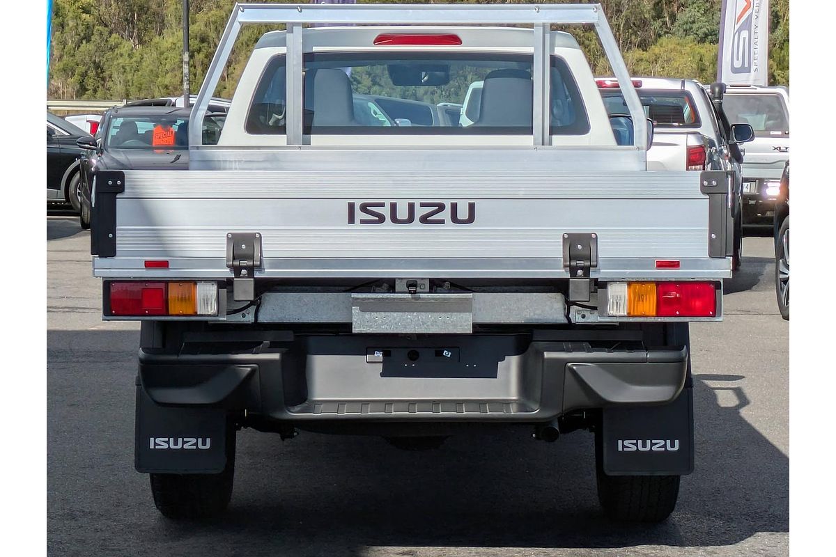 2025 Isuzu D-MAX SX High Ride Rear Wheel Drive