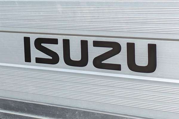 2025 Isuzu D-MAX SX High Ride Rear Wheel Drive