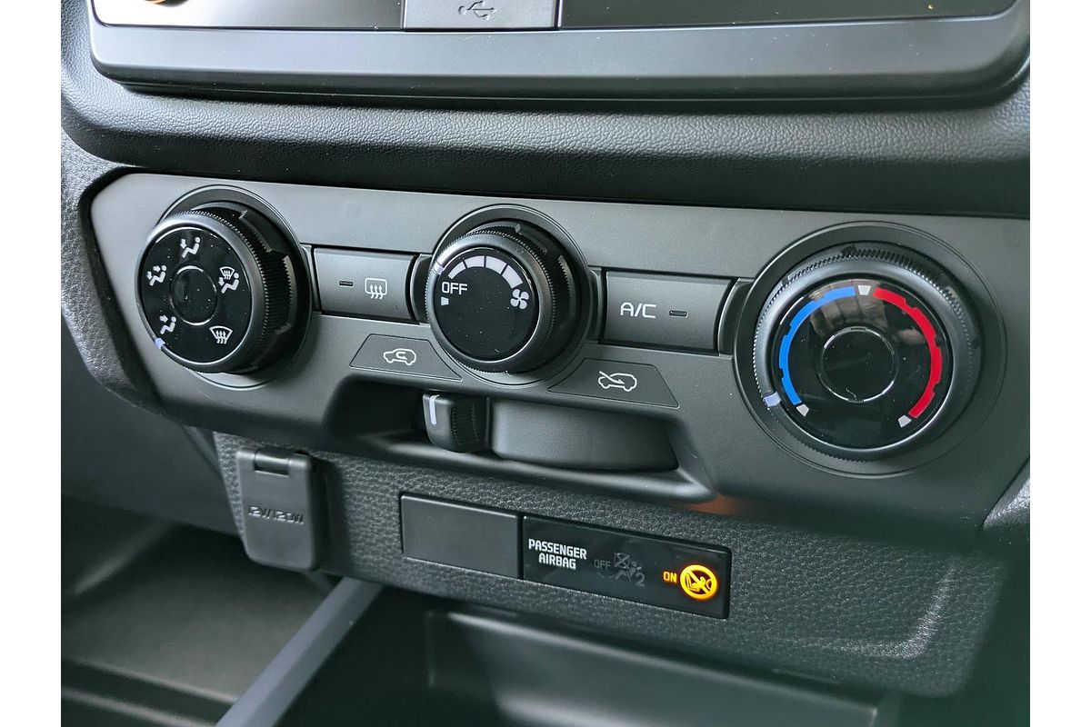 2025 Isuzu D-MAX SX High Ride Rear Wheel Drive