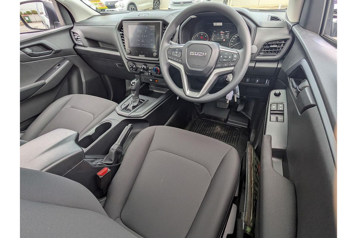 2025 Isuzu D-MAX SX High Ride Rear Wheel Drive