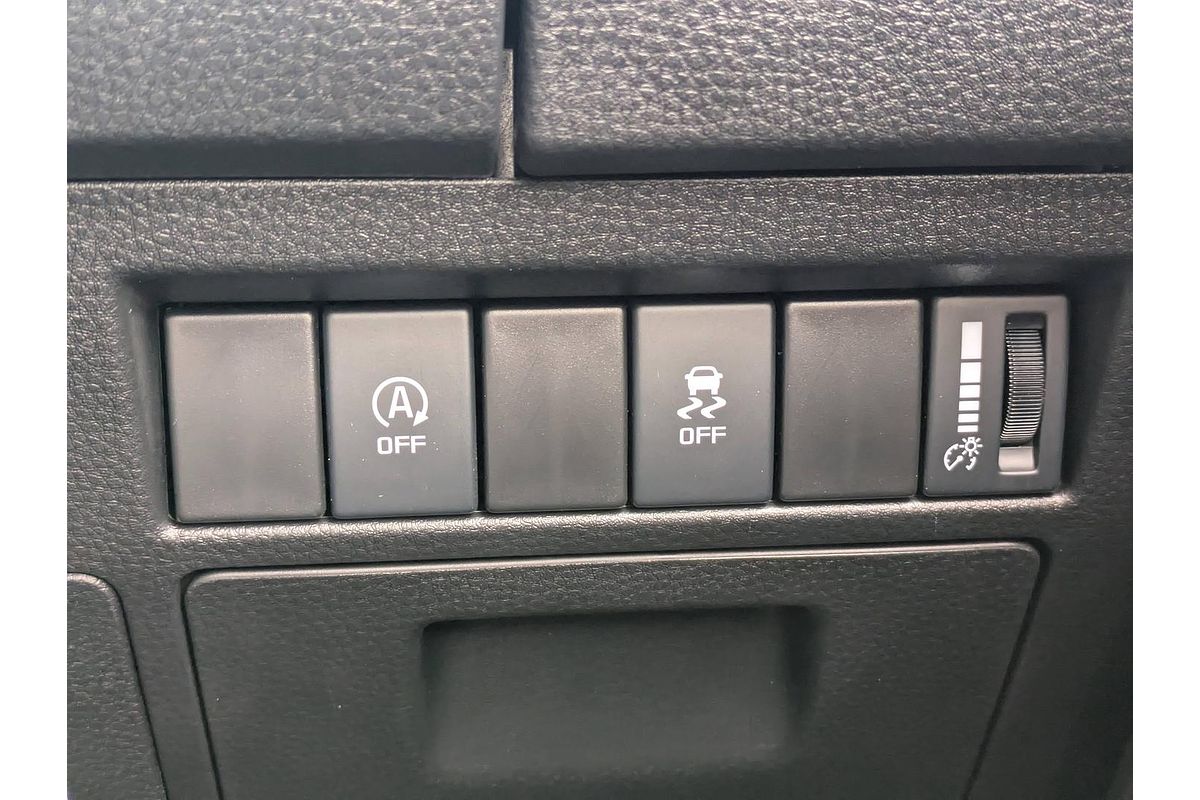 2025 Isuzu D-MAX SX High Ride Rear Wheel Drive