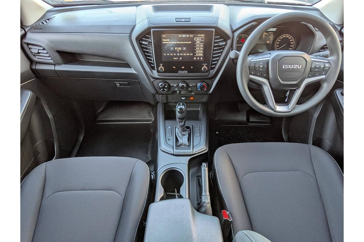 2025 Isuzu D-MAX SX High Ride Rear Wheel Drive