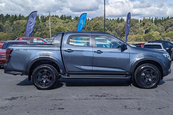 2025 Isuzu D-MAX X-TERRAIN 4X4