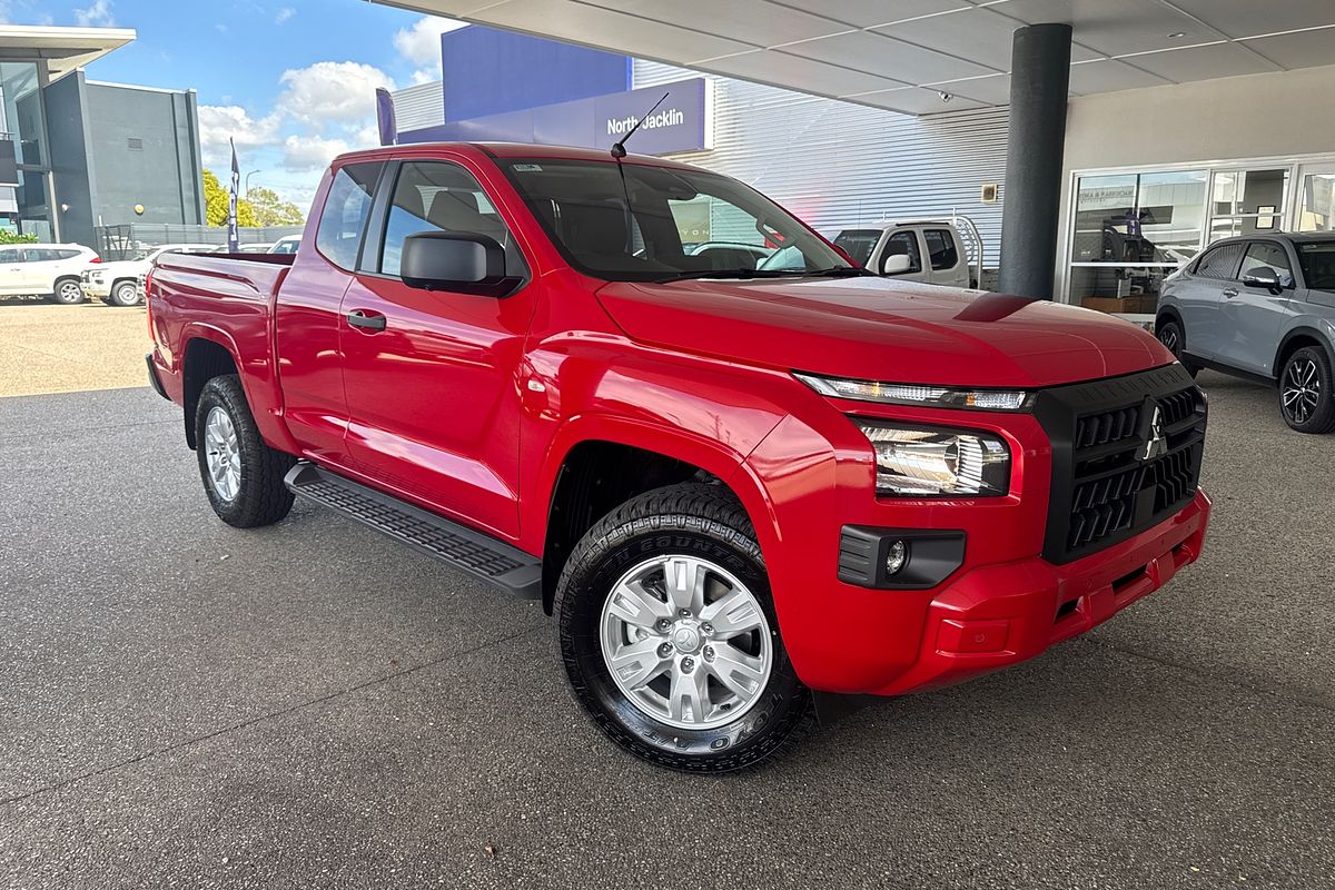 2025 Mitsubishi Triton GLX+ MV 4X4