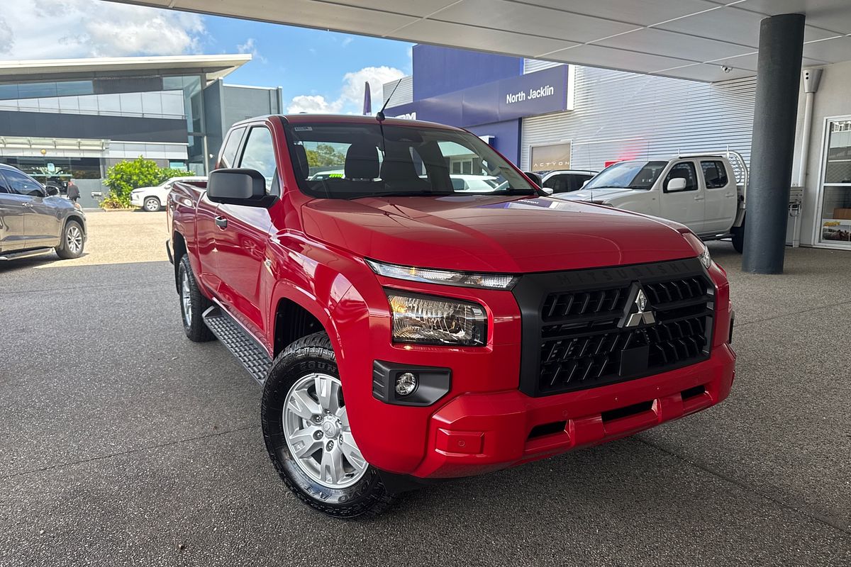 2025 Mitsubishi Triton GLX+ MV 4X4