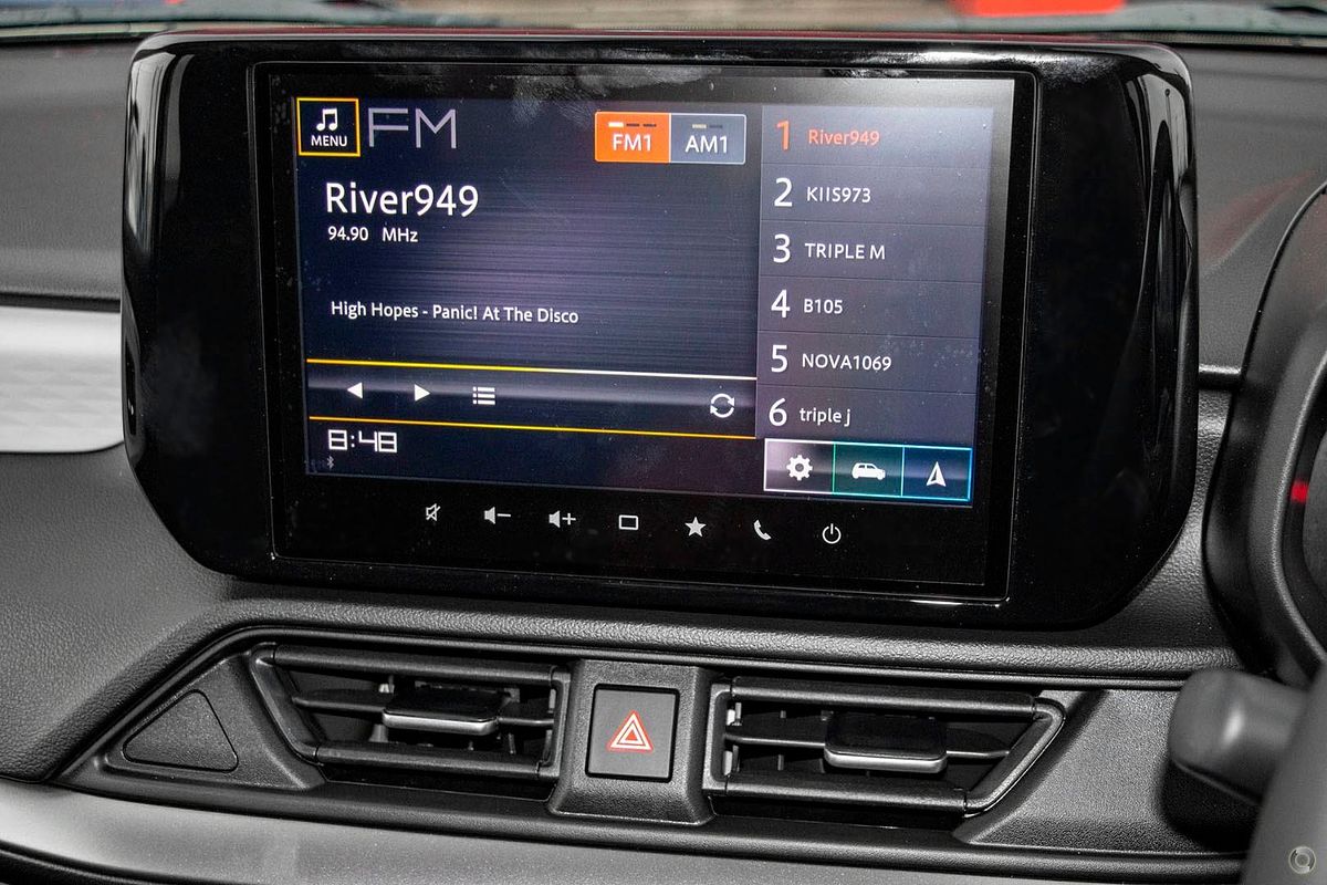 2025 Suzuki Swift Hybrid GLX UZ