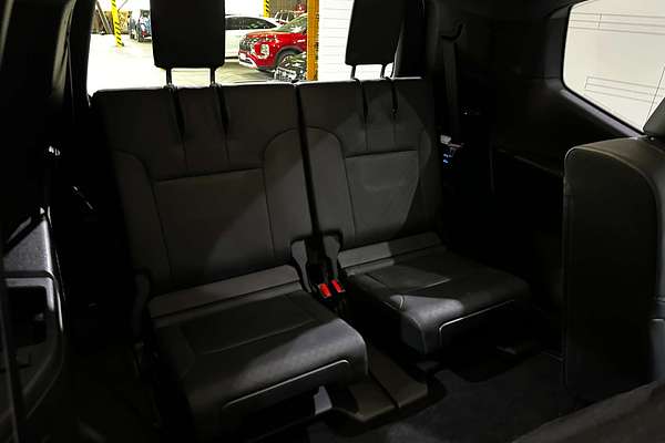 2021 Toyota Landcruiser Sahara FJA300R