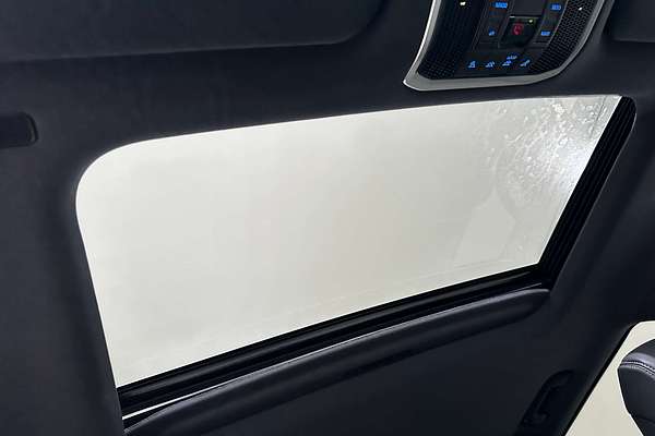 2021 Toyota Landcruiser Sahara FJA300R