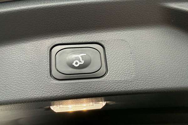 2025 Ford Everest Trend 2.0L