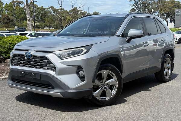 2020 Toyota RAV4 GXL AXAH52R