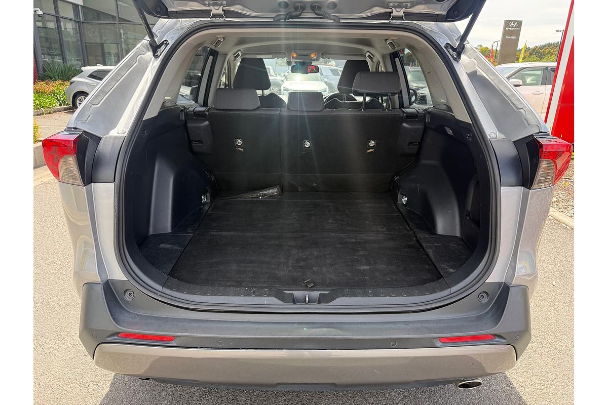 2020 Toyota RAV4 GXL AXAH52R