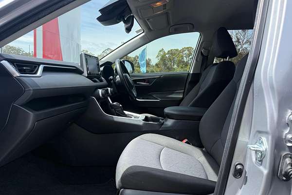 2020 Toyota RAV4 GXL AXAH52R