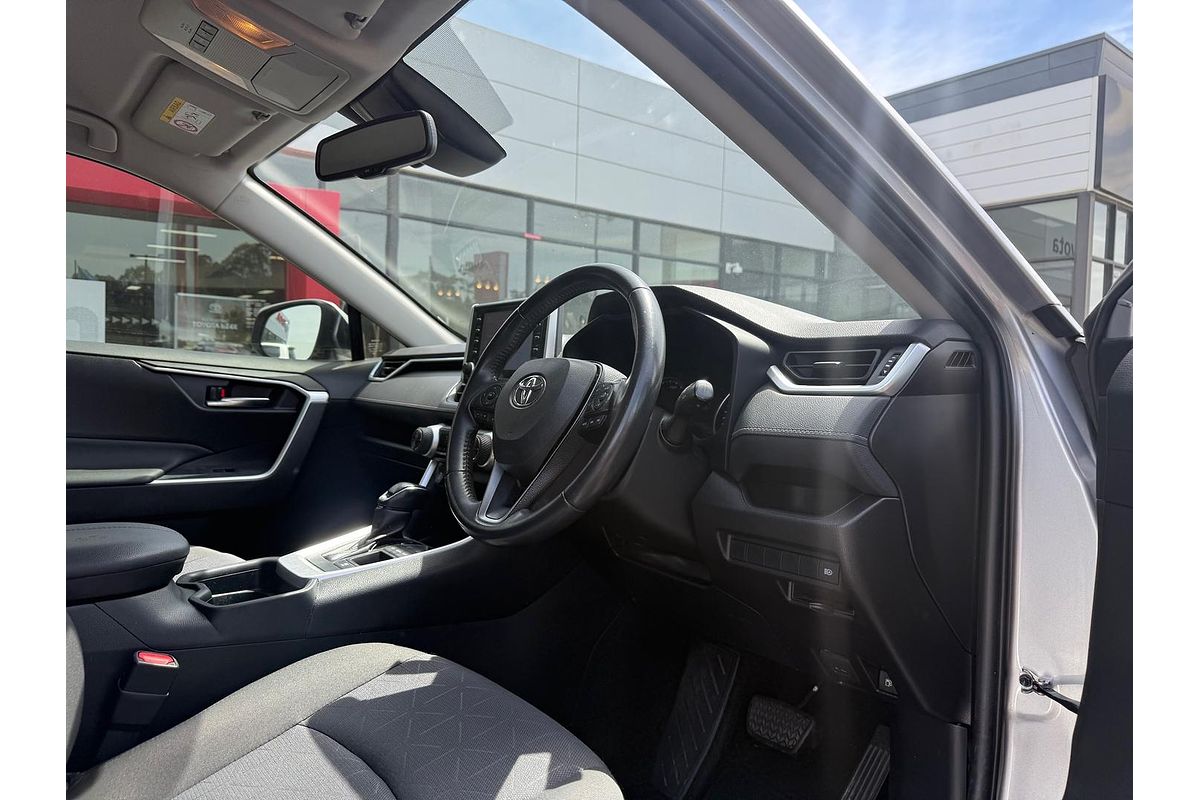 2020 Toyota RAV4 GXL AXAH52R