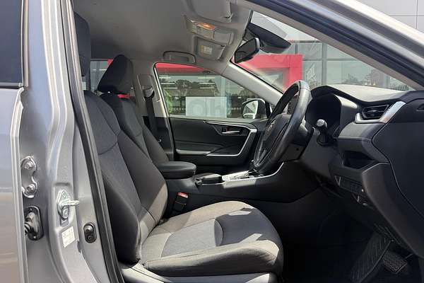 2020 Toyota RAV4 GXL AXAH52R