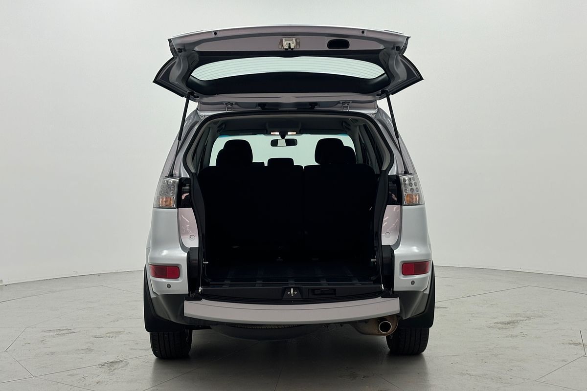 2012 Mitsubishi Outlander LS ZH