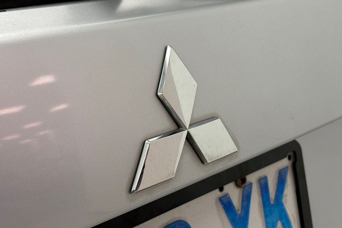 2012 Mitsubishi Outlander LS ZH