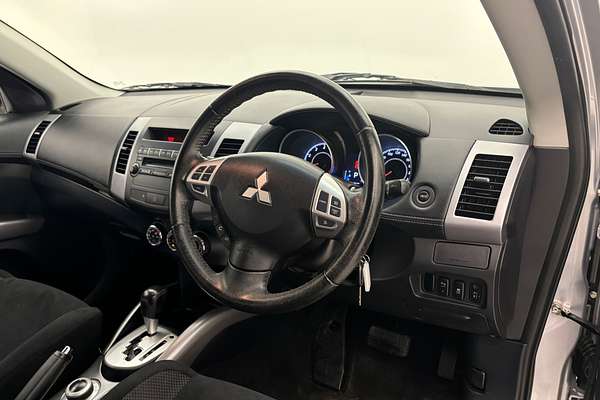 2012 Mitsubishi Outlander LS ZH