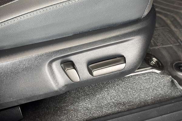 2023 Toyota Hilux Rogue GUN126R 4X4