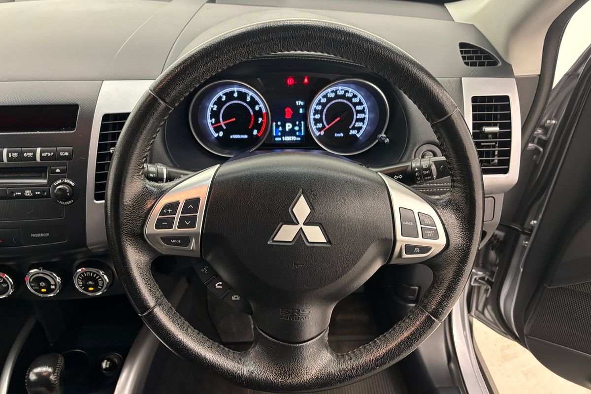 2012 Mitsubishi Outlander LS ZH