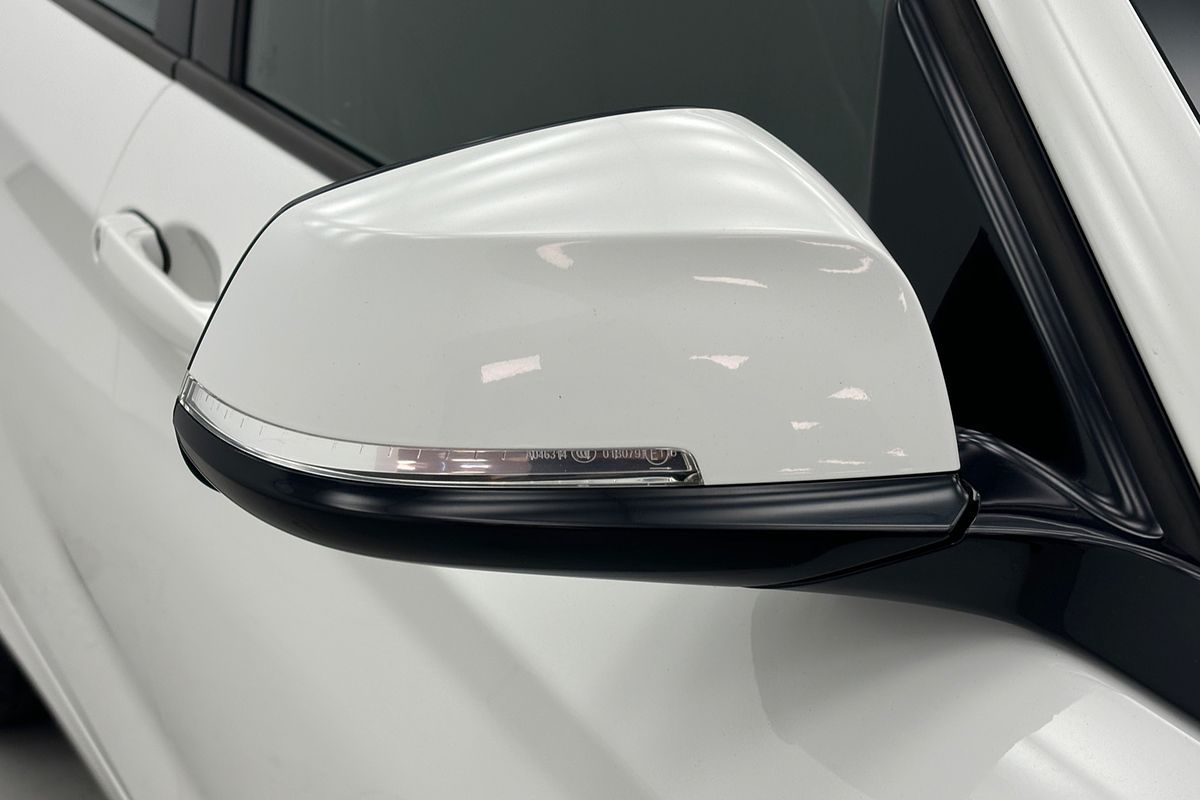 2011 BMW 1 Series 118i F20