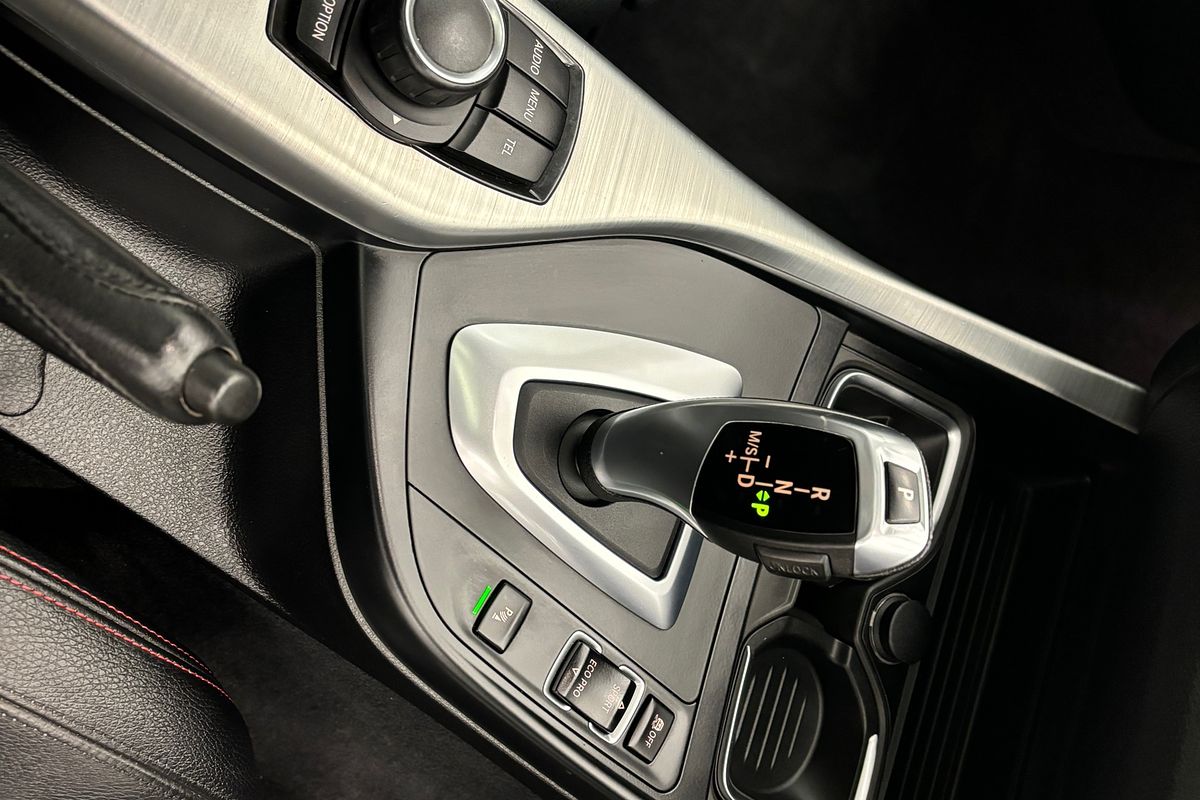 2011 BMW 1 Series 118i F20