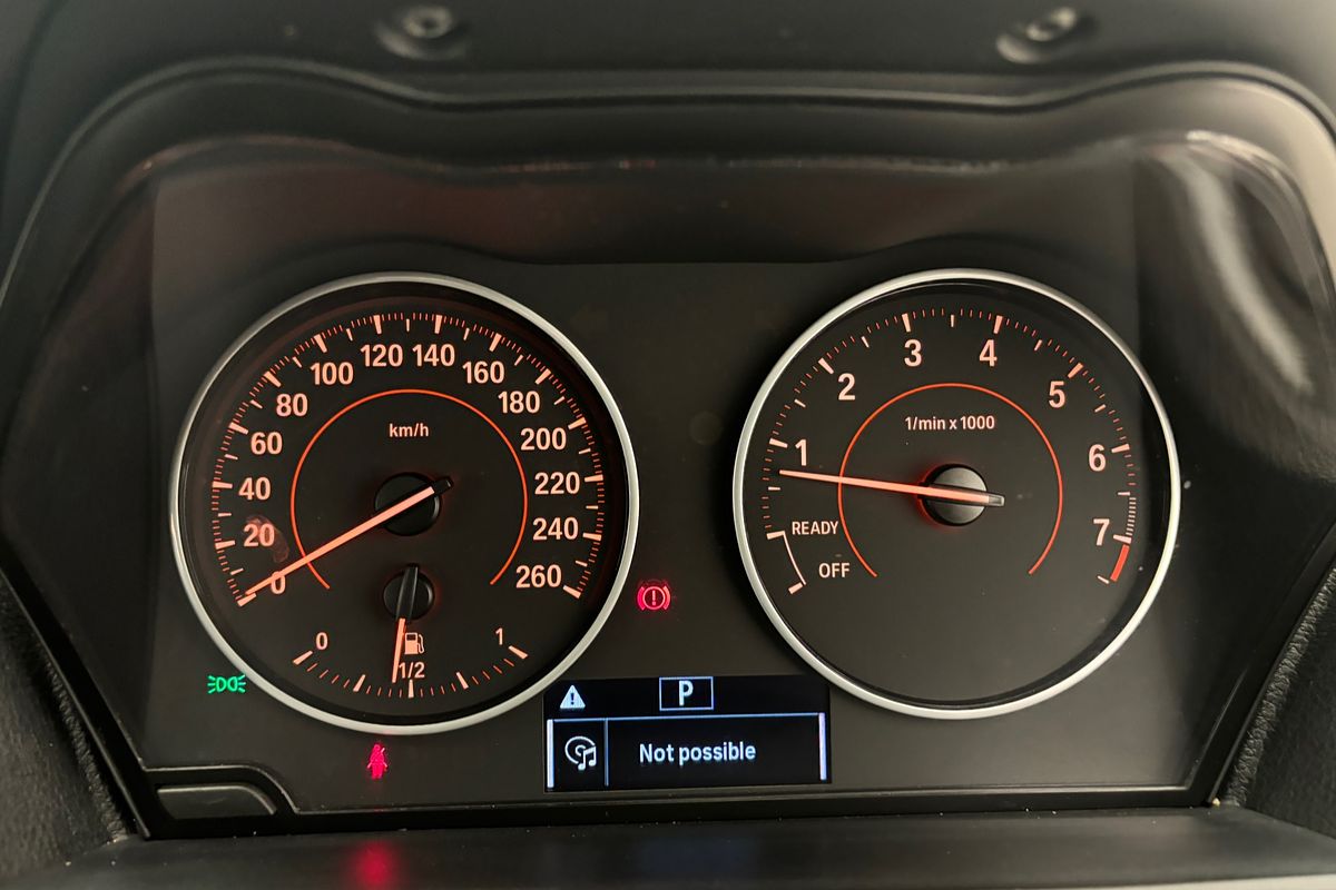 2011 BMW 1 Series 118i F20