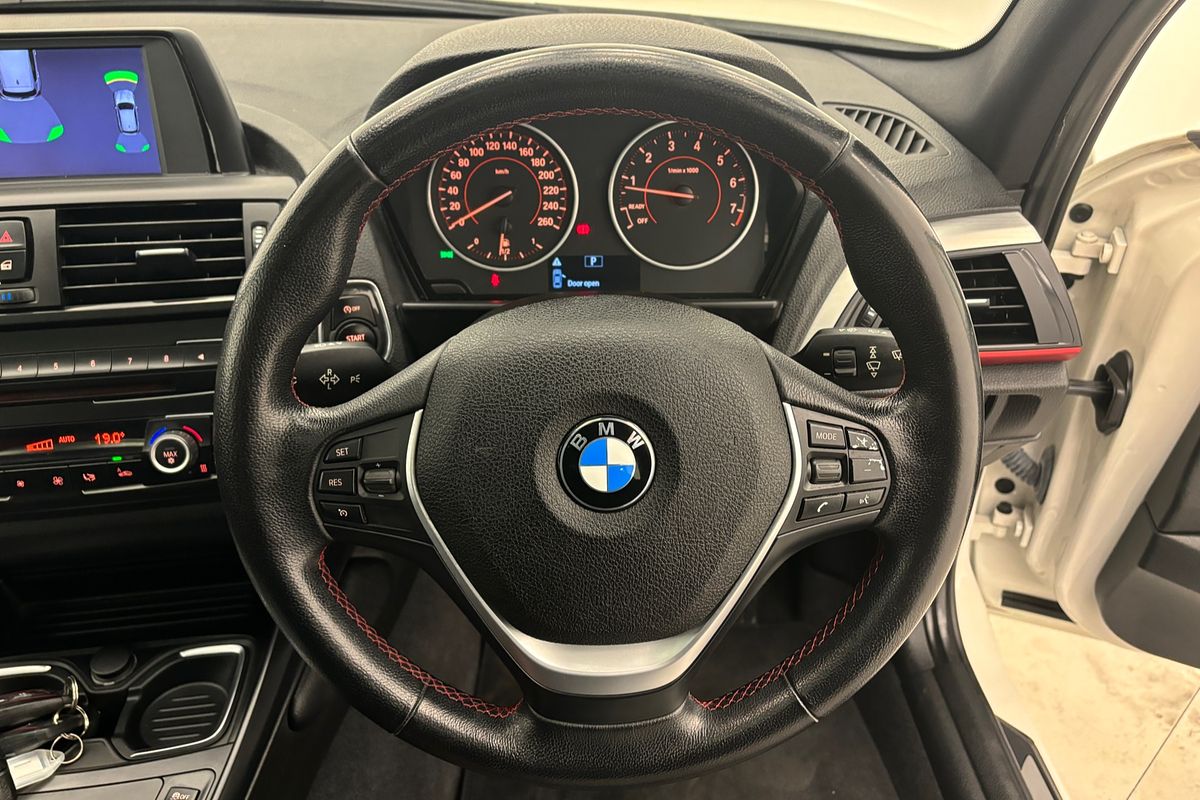 2011 BMW 1 Series 118i F20