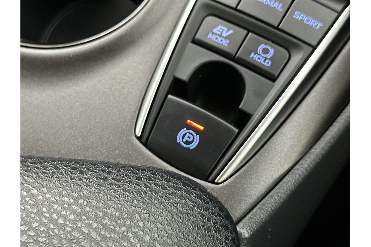 2024 Toyota Camry Ascent AXVH70R