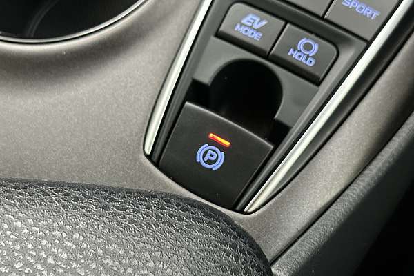 2024 Toyota Camry Ascent AXVH70R