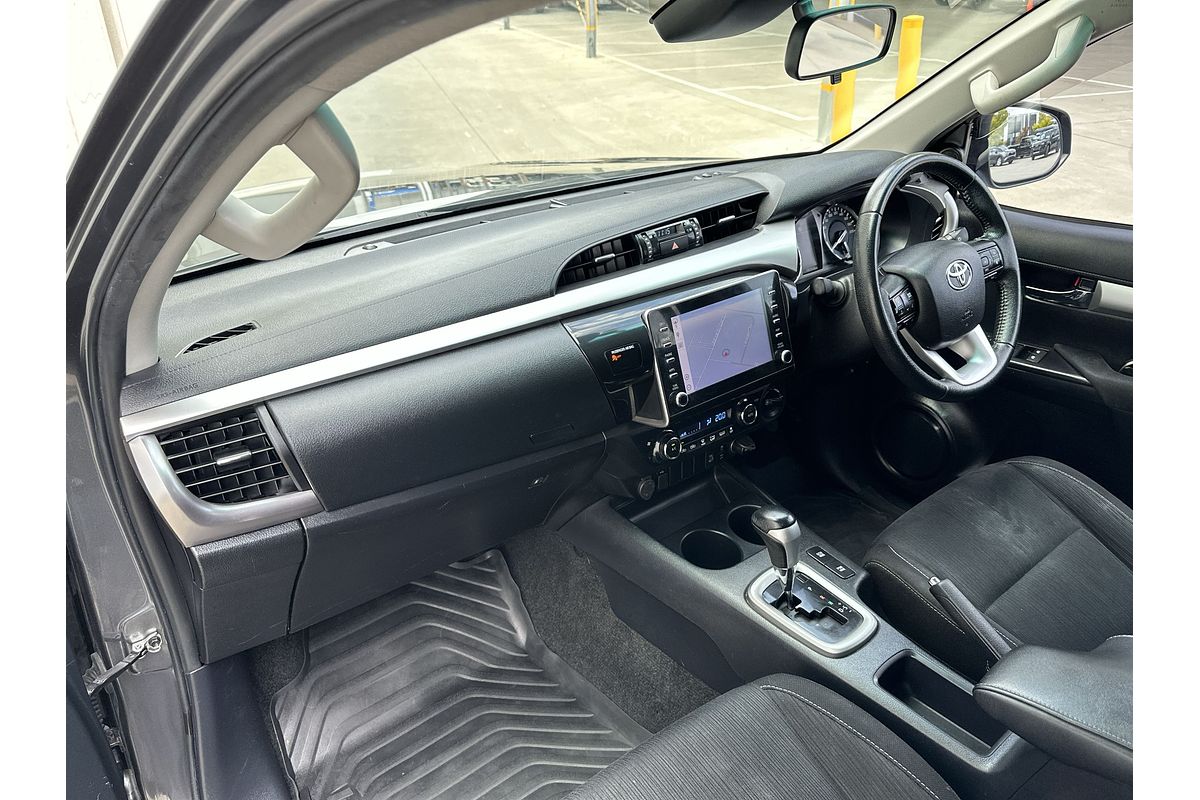 2020 Toyota Hilux SR5 GUN126R 4X4