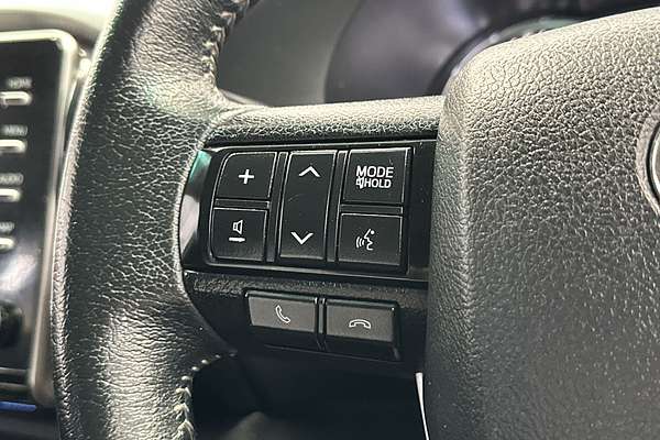 2020 Toyota Hilux SR5 GUN126R 4X4