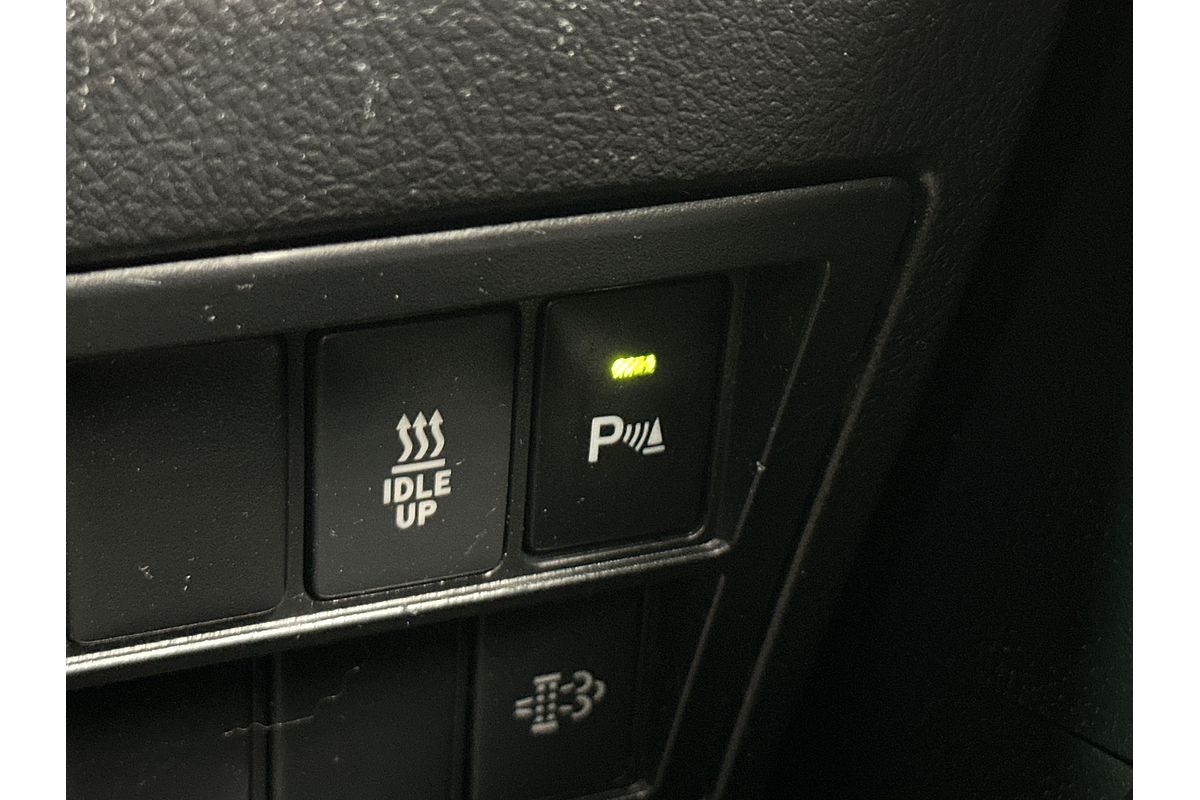 2020 Toyota Hilux SR5 GUN126R 4X4