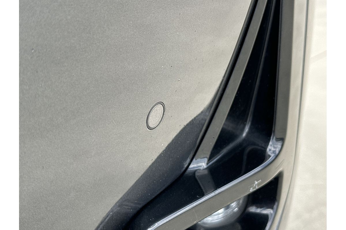 2020 Toyota Hilux SR5 GUN126R 4X4